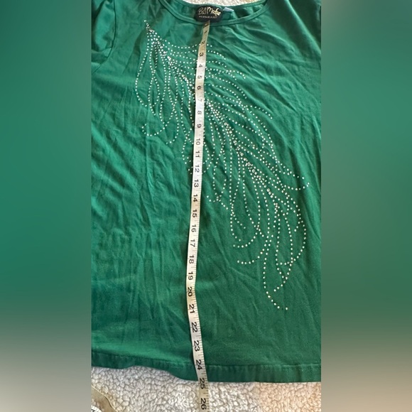 Bob Moche Wearable Art Women’s Long Sleeve Green Pullover Top size 1X Sequins - Picture 7 of 9